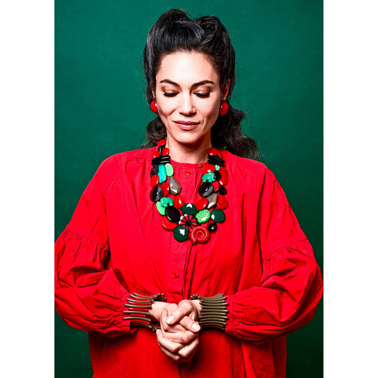 קנדי אדום ואפור