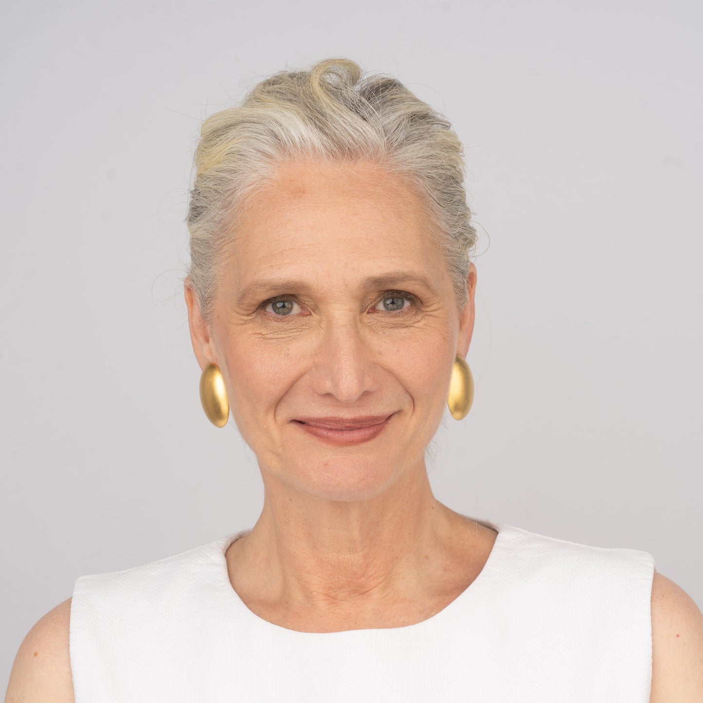 ירוק משויש אובל