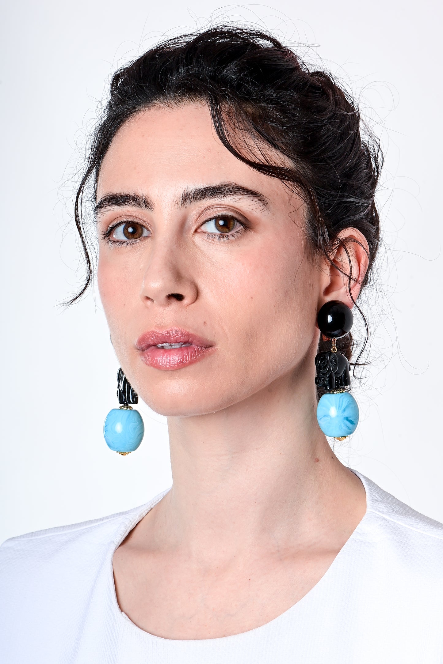 דמבו סייל ובלאק