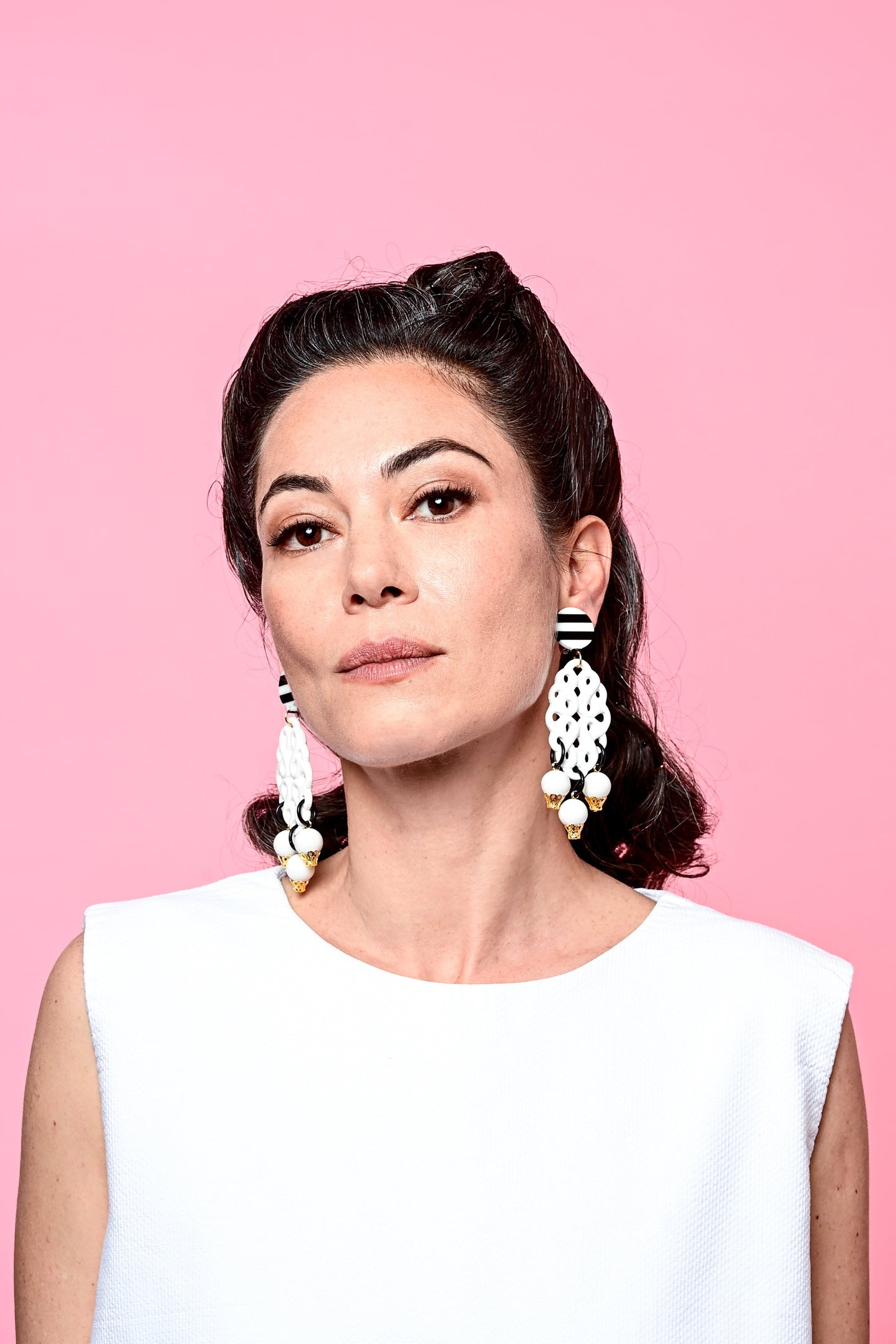 דנטל השלישי לבן