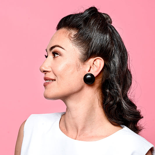 שטיח כפתורים שחור