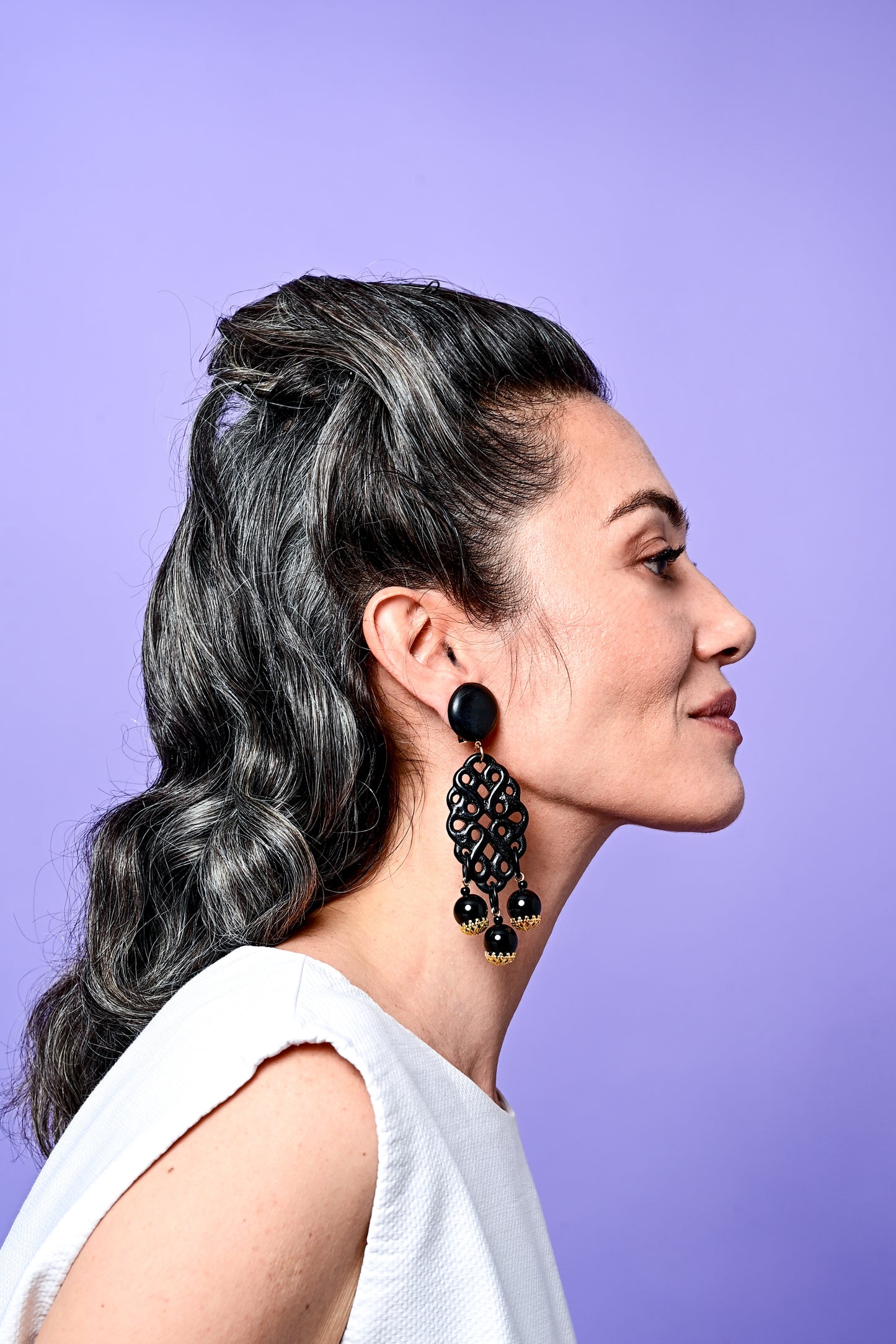 דנטל השלישי לבן