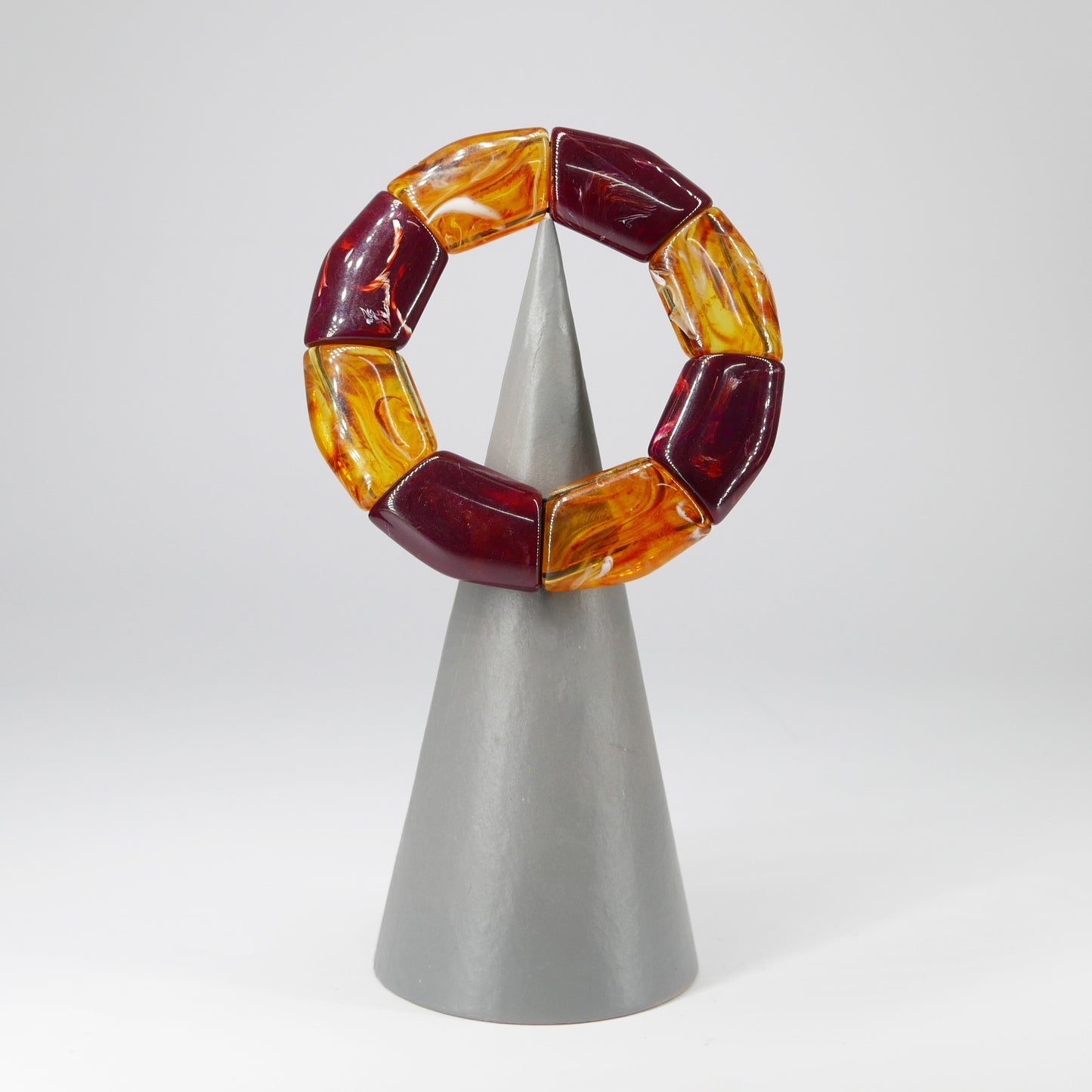 גלגל בורדו וענבר