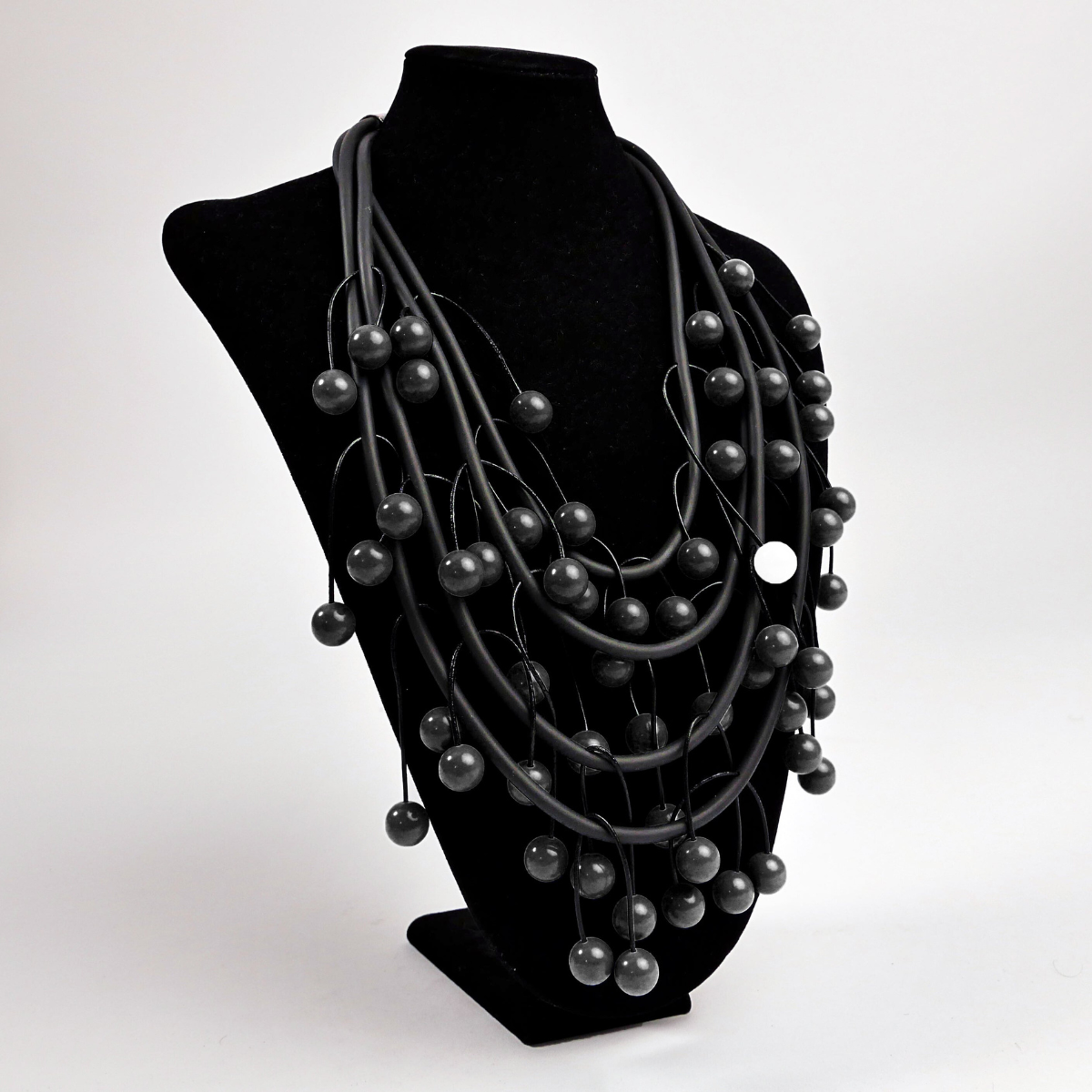 אוניקס שחור