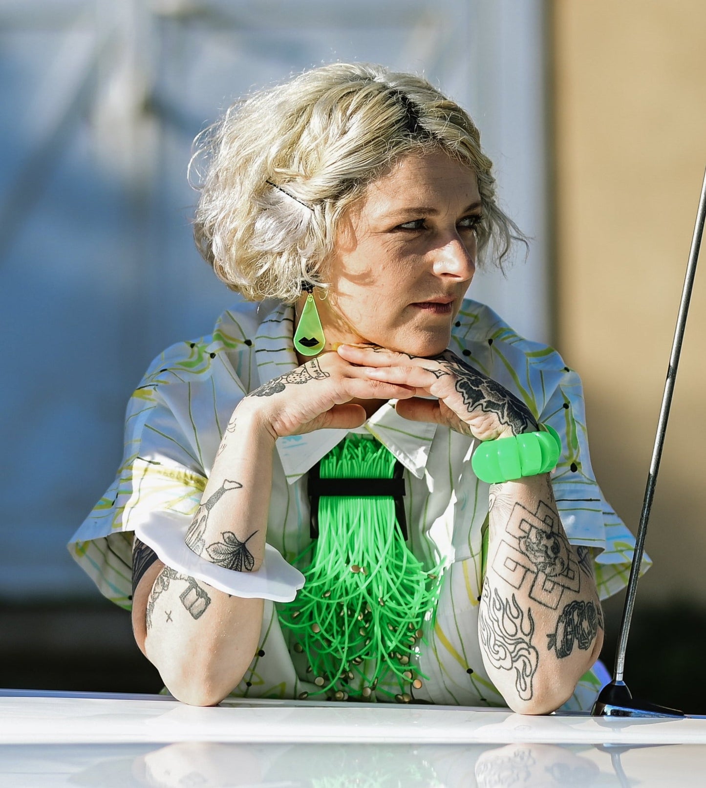 זיזי ירוק ניאון