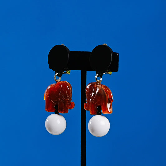 אלי בראון ווייט