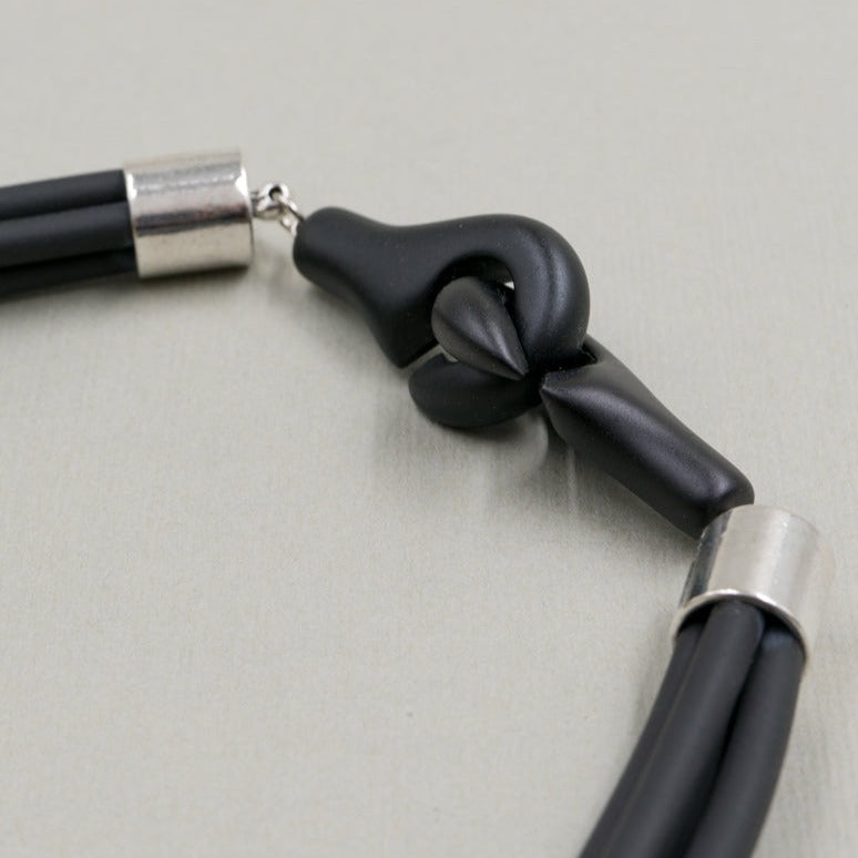 אוניקס שחור