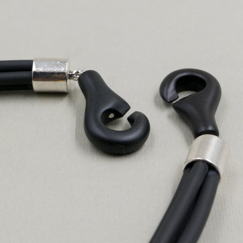 אוניקס שחור