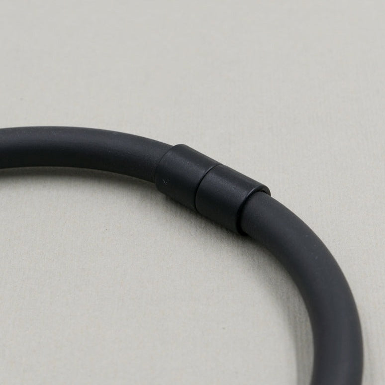 אוניקס שחור