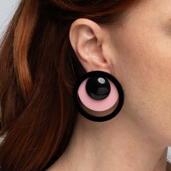 Saturn / Pink & Black